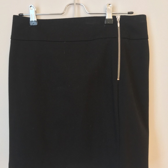 Classic work skirt - Picture 3 of 3